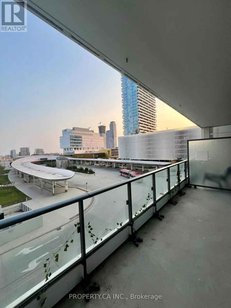 Apartment for rent: 308 - 950 Portage Parkway S, Vaughan, Ontario L4K 0J7