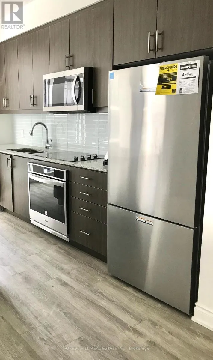 Apartment for rent: 308 - 9618 Yonge Street, Richmond Hill, Ontario L4C 0X5