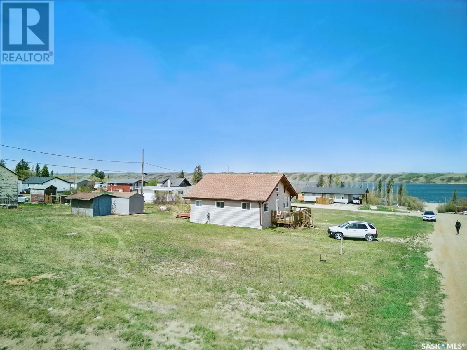 Unknown for rent: 308 Jean Street E, Manitou Beach, Saskatchewan S0K 4T1