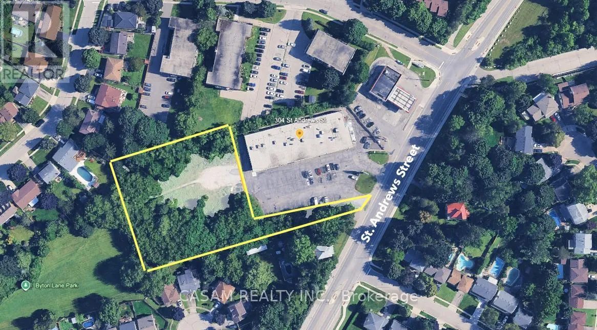 308 St Andrews Street And Southwood Drive Street, Cambridge, Ontario N1S 1P3