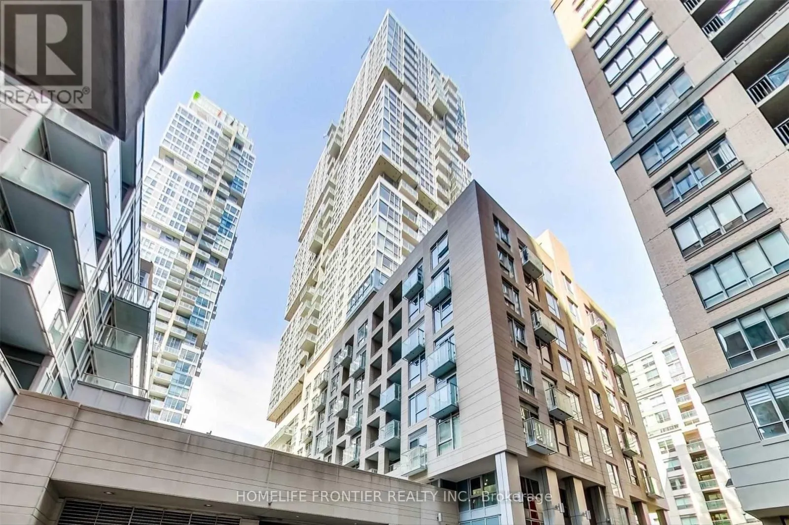 Apartment for rent: 309 - 199 Richmond Street W, Toronto, Ontario M5V 0H4