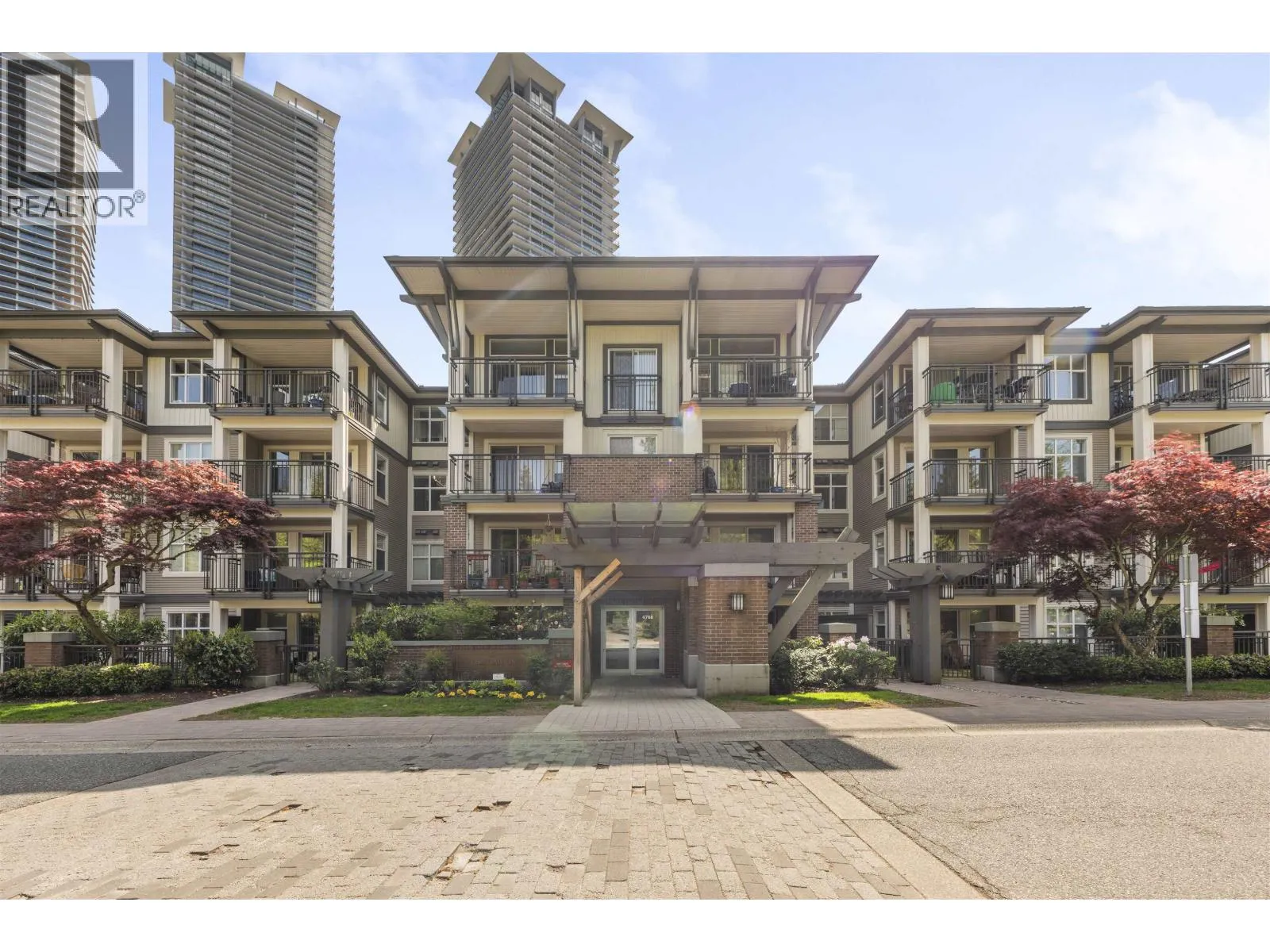 Apartment for rent: 309 4768 Brentwood Drive, Burnaby, British Columbia V5C 0C7