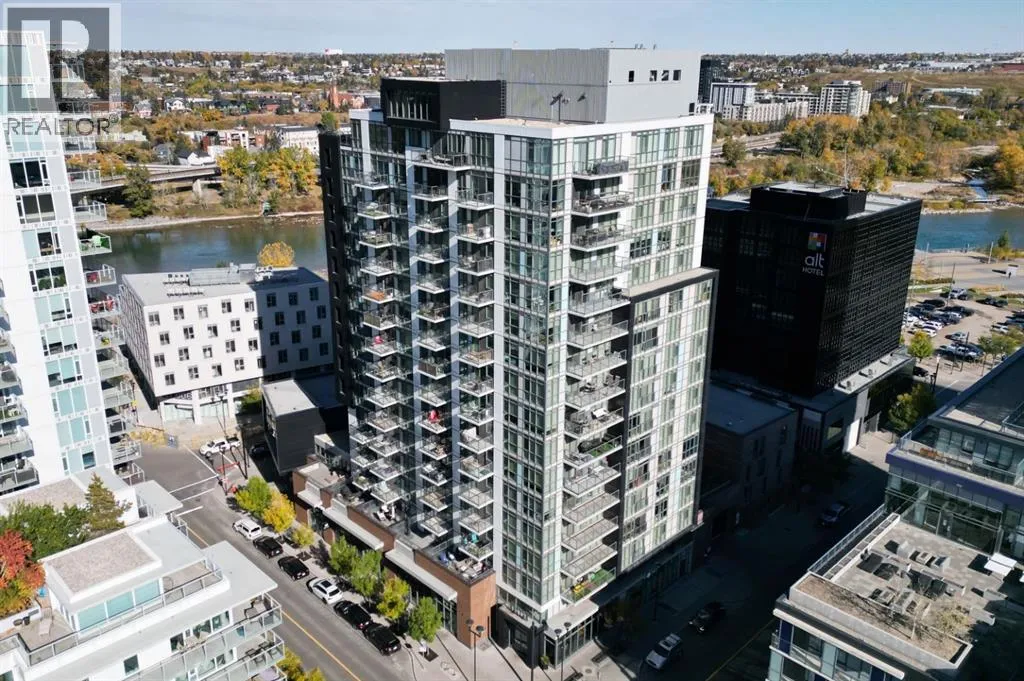 Apartment for rent: 309, 550 Riverfront Avenue Se, Calgary, Alberta T2G 1E5