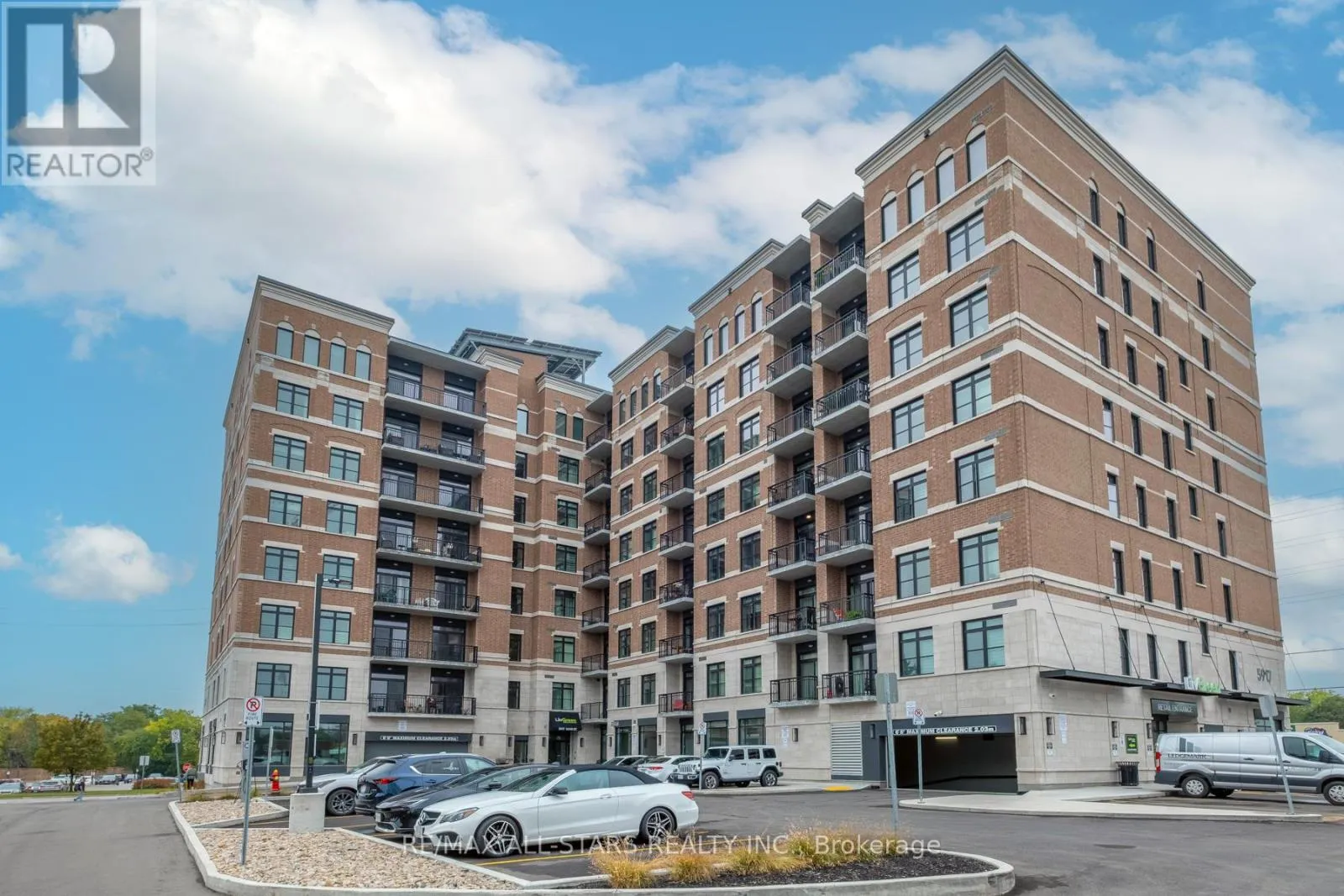 Apartment for rent: 309 - 5917 Main Street, Whitchurch-Stouffville, Ontario L4A 5G4