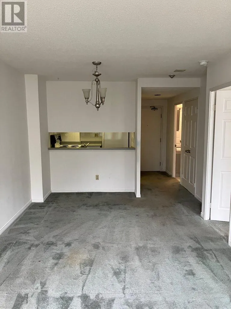 Apartment for rent: 309 - 7 Bishop Avenue, Toronto, Ontario M2M 4J4