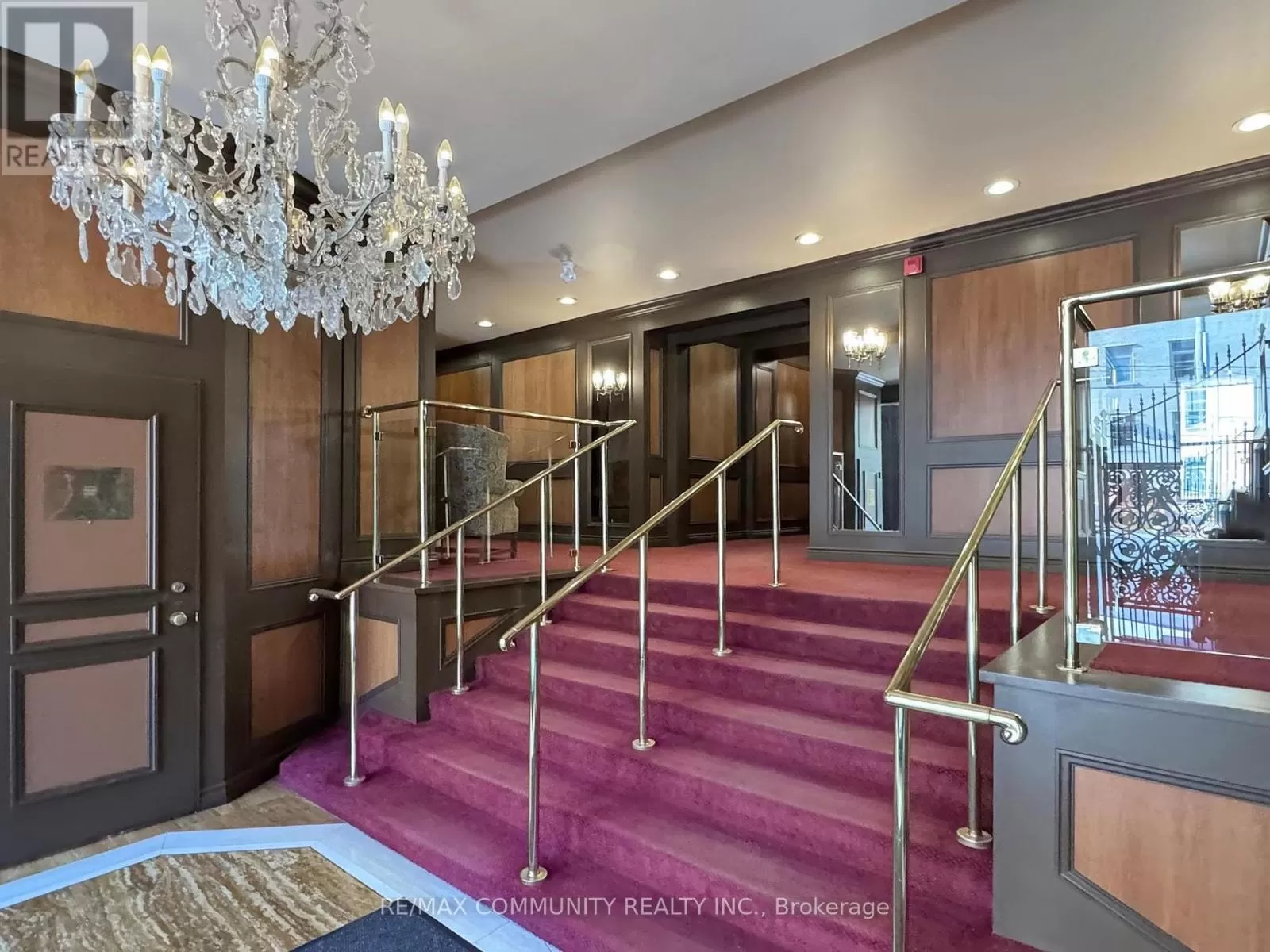 Apartment for rent: 309 - 740 Eglinton Avenue W, Toronto, Ontario M5N 1C4