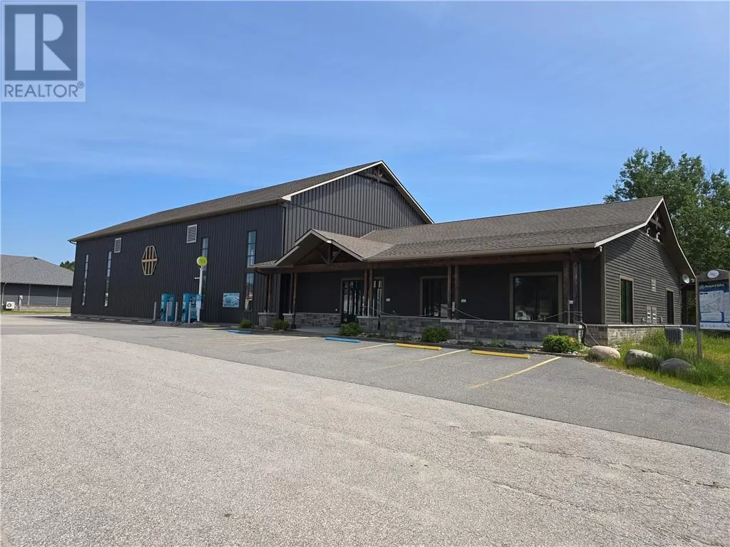 Commercial Mix for rent: 309 Highway 124, South River, Ontario P0A 1X0