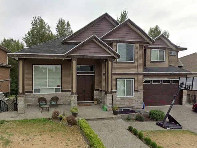 House for rent: 30914 Upper Maclure Road, Abbotsford, British Columbia V2T 0A4