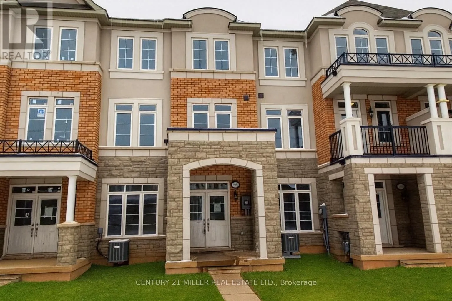 Row / Townhouse for rent: 3092 Eberly Woods Drive, Oakville, Ontario L6M 0T7