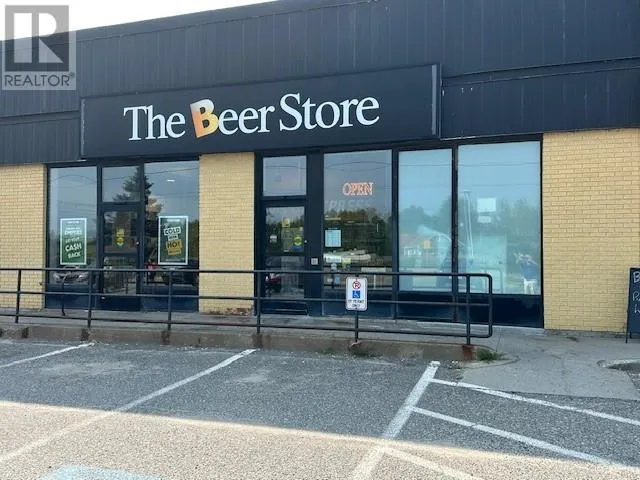 Commercial Mix for rent: 3098 Falconbridge Highway, Garson, Ontario P3L 1J4