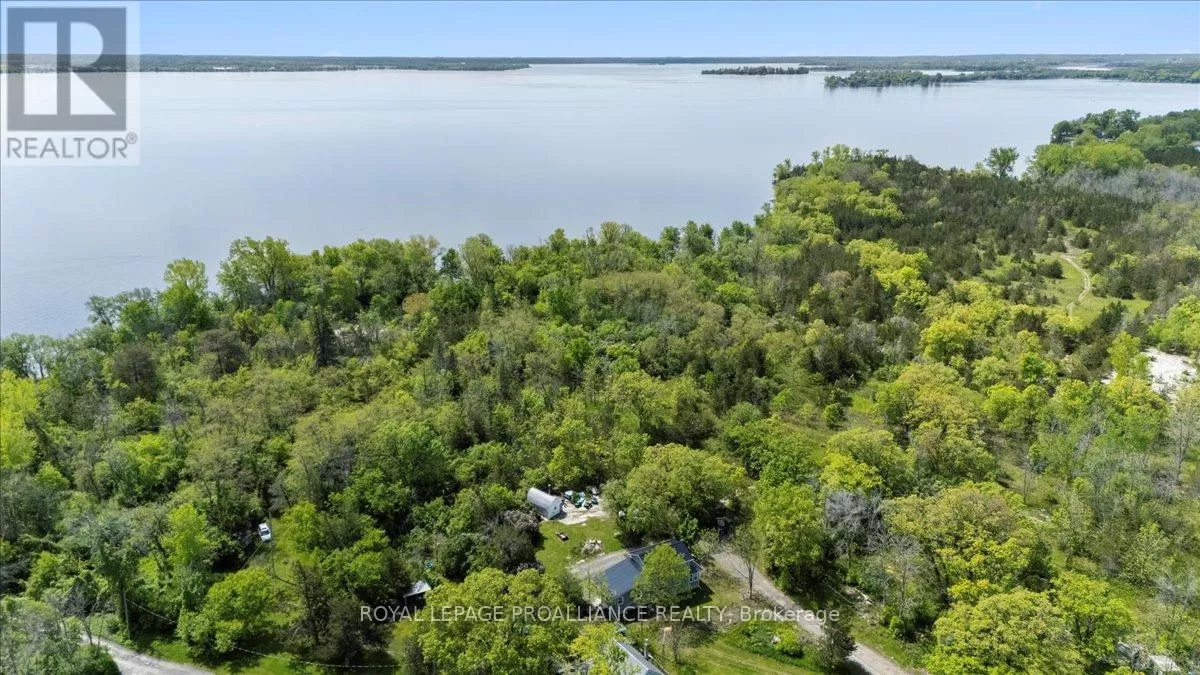 House for rent: 31 Ashe Crescent, Belleville, Ontario K8N 4Z4