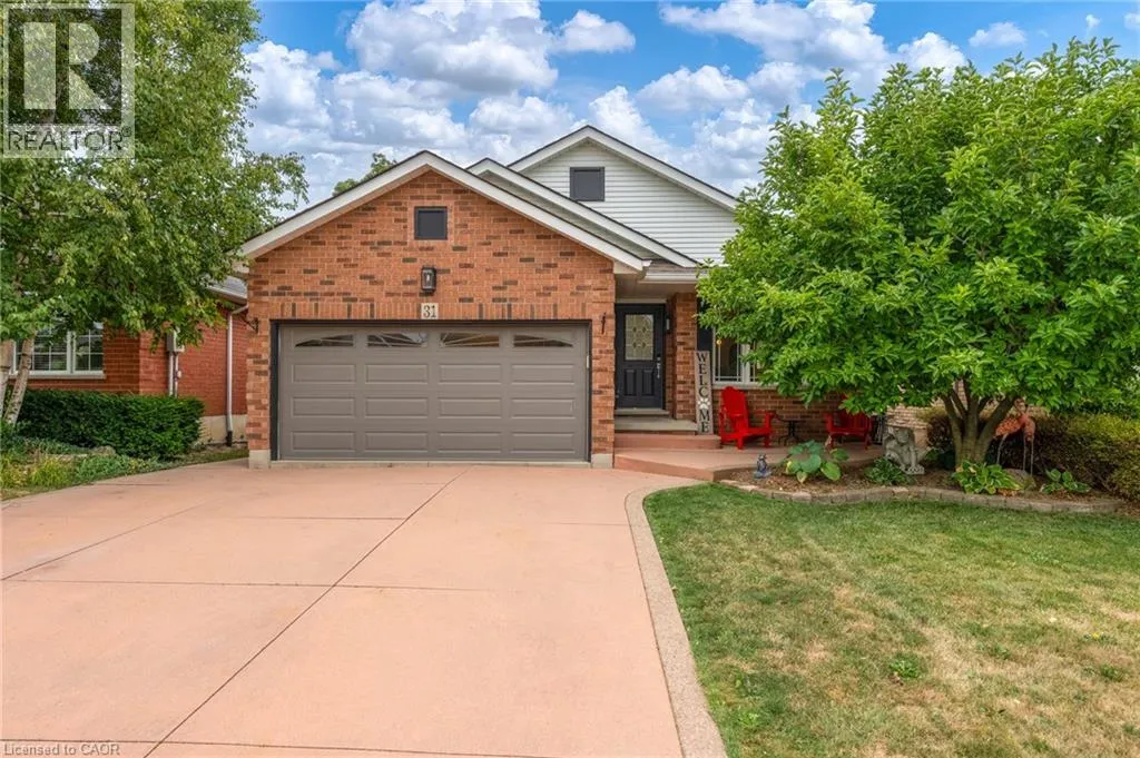 House for rent: 31 Bolzano Court, Hamilton, Ontario L8W 3W7