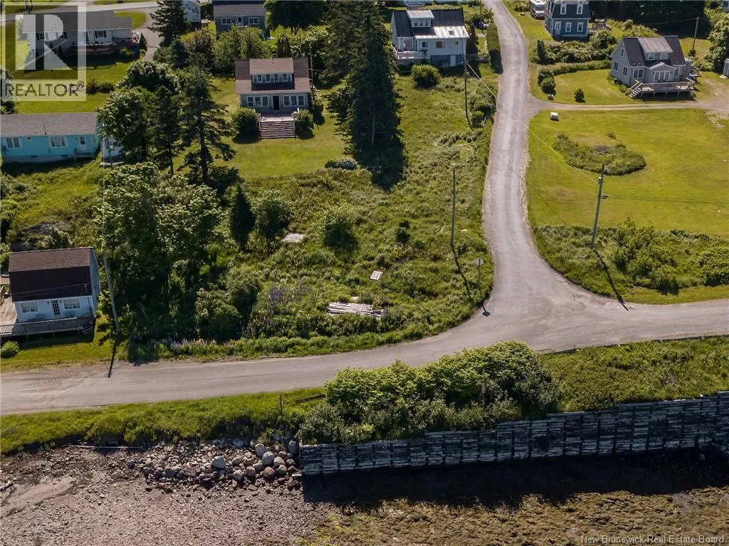 31 Cooks Point Road, Wilsons Beach, New Brunswick E5E 1Y4