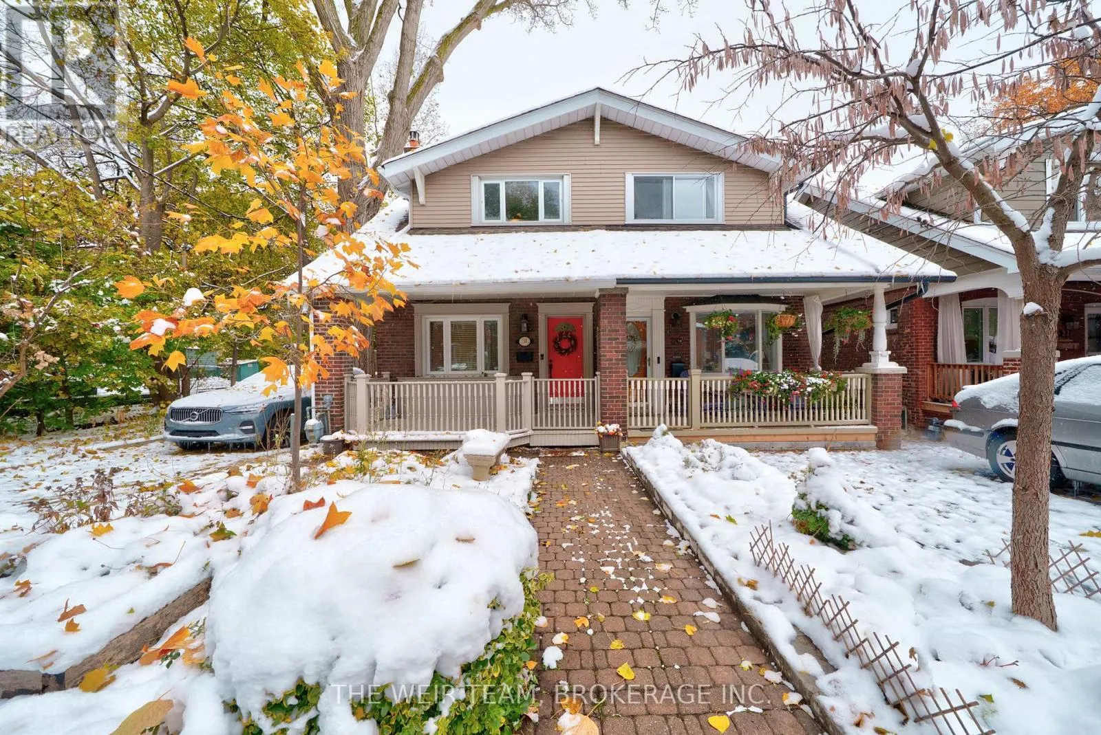 House for rent: 31 Glenmount Park Road, Toronto, Ontario M4E 2M8