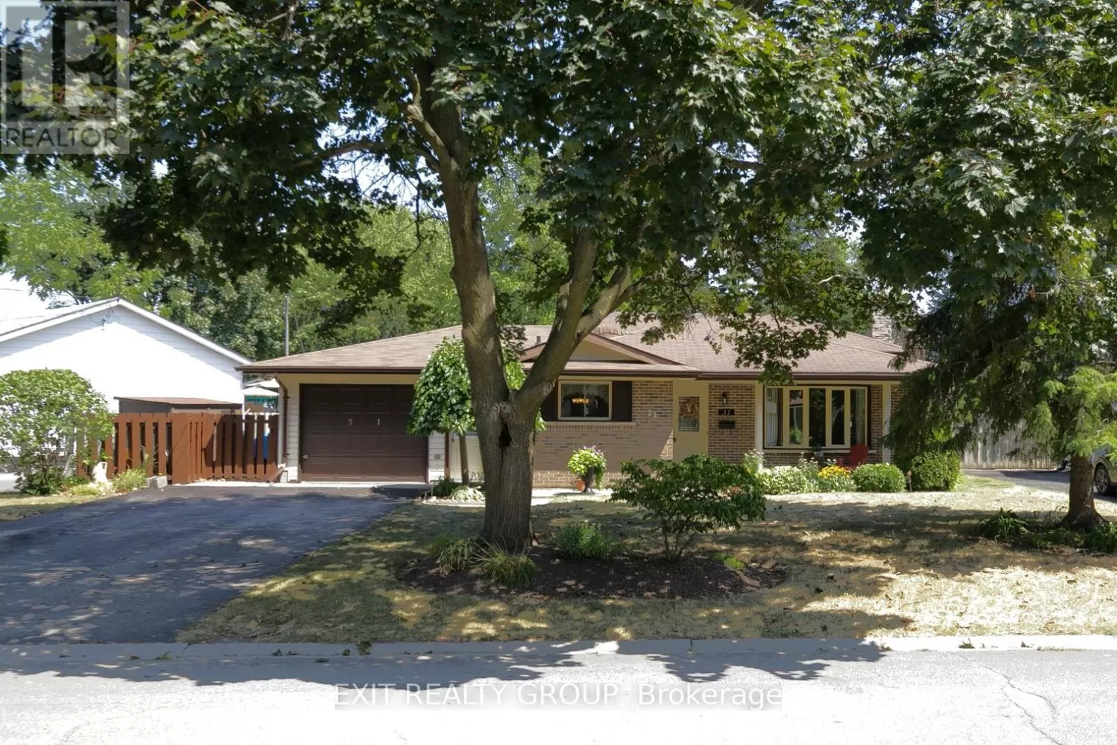 House for rent: 31 Lexington Crescent, Belleville, Ontario K8P 4L2