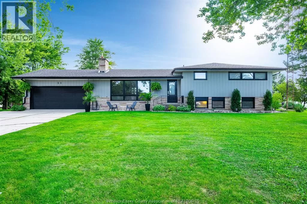 31 Park Lane, Tilbury, Ontario N0P 2J0