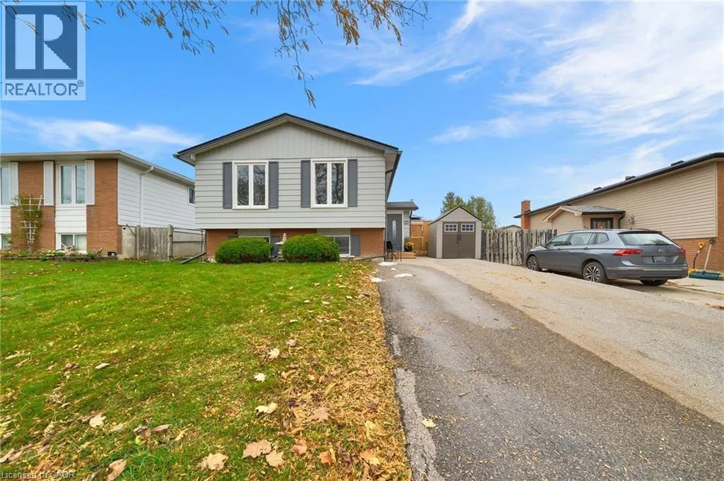 House for rent: 31 Raleigh Street, Hamilton, Ontario L8W 1H4