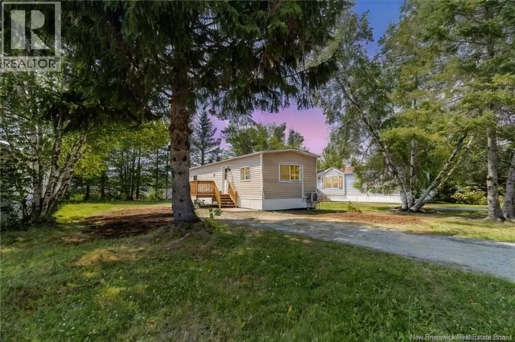 House for rent: 31 Ramsey Street, Lincoln, New Brunswick E3B 6X1