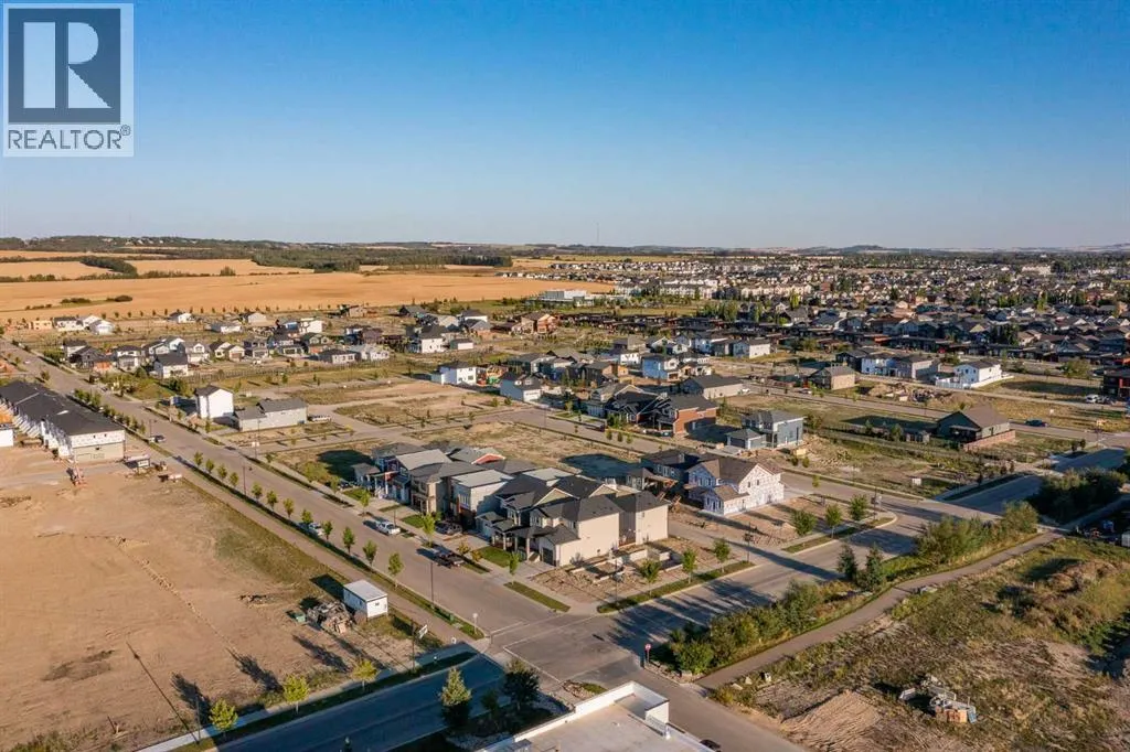 31 Tenhove Street, Red Deer, Alberta T4P 0Z2