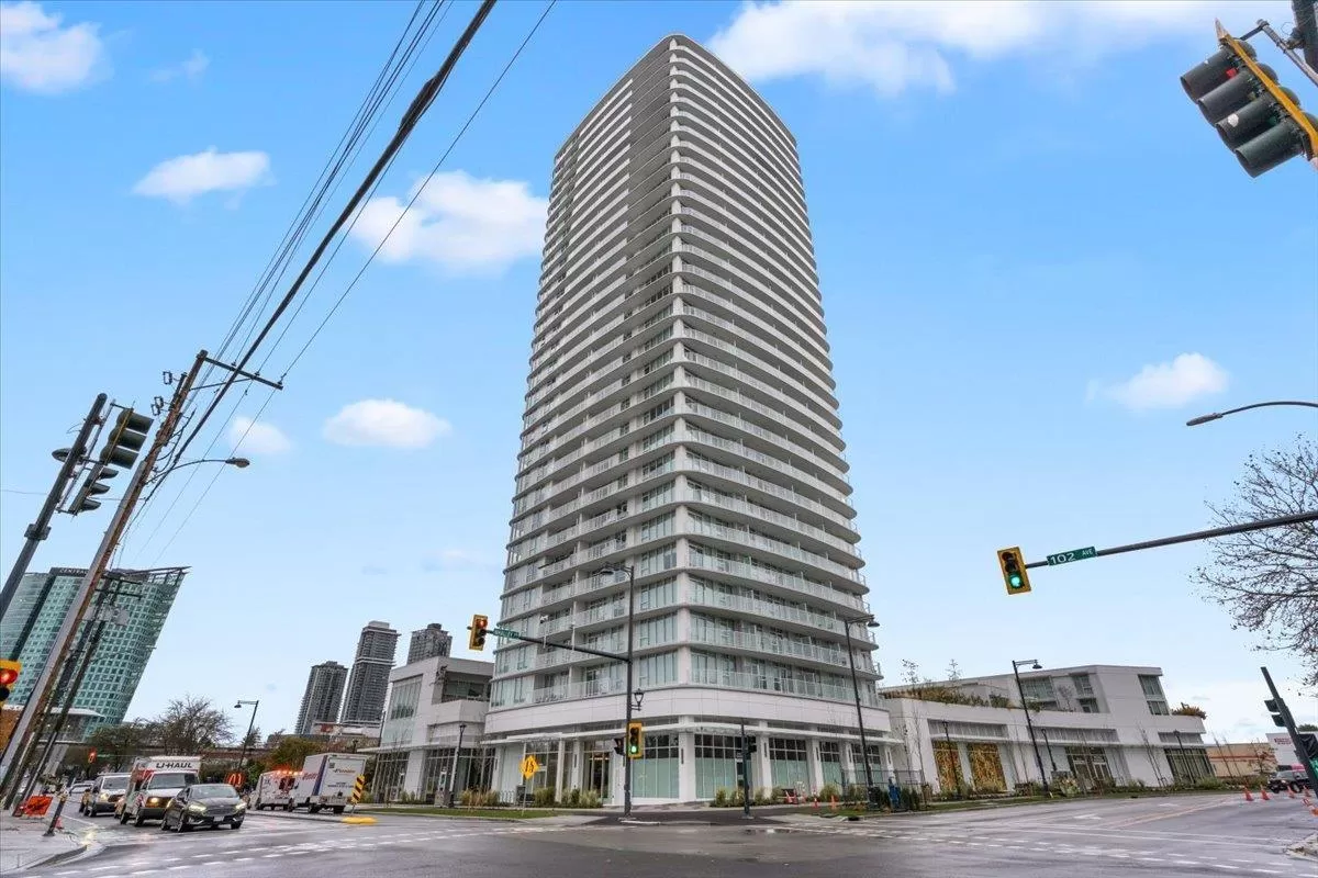 Apartment for rent: 310 13685 102 Avenue, Surrey, British Columbia V3T 0S2