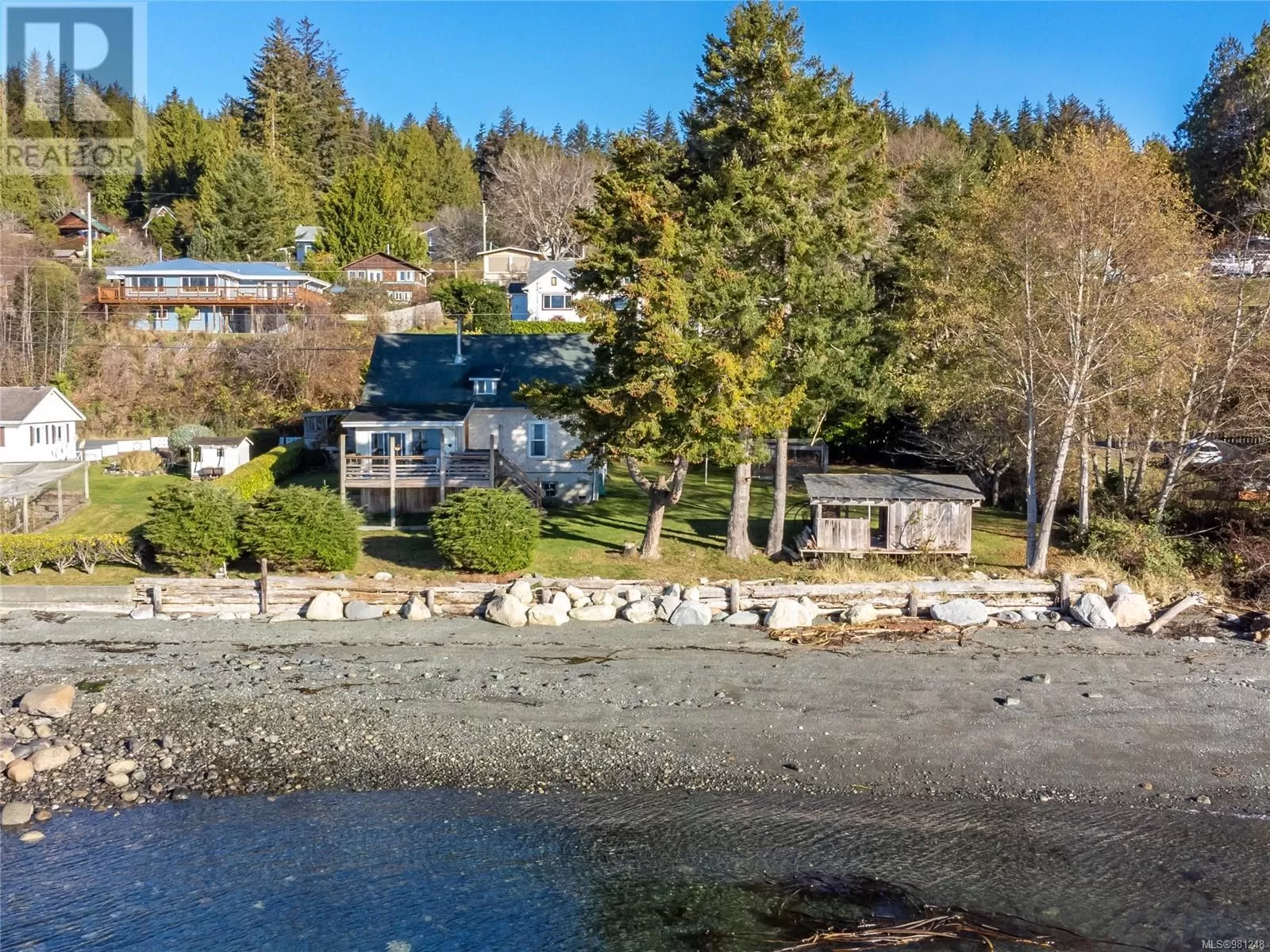 House for rent: 310 1st St, Sointula, British Columbia V0N 3E0