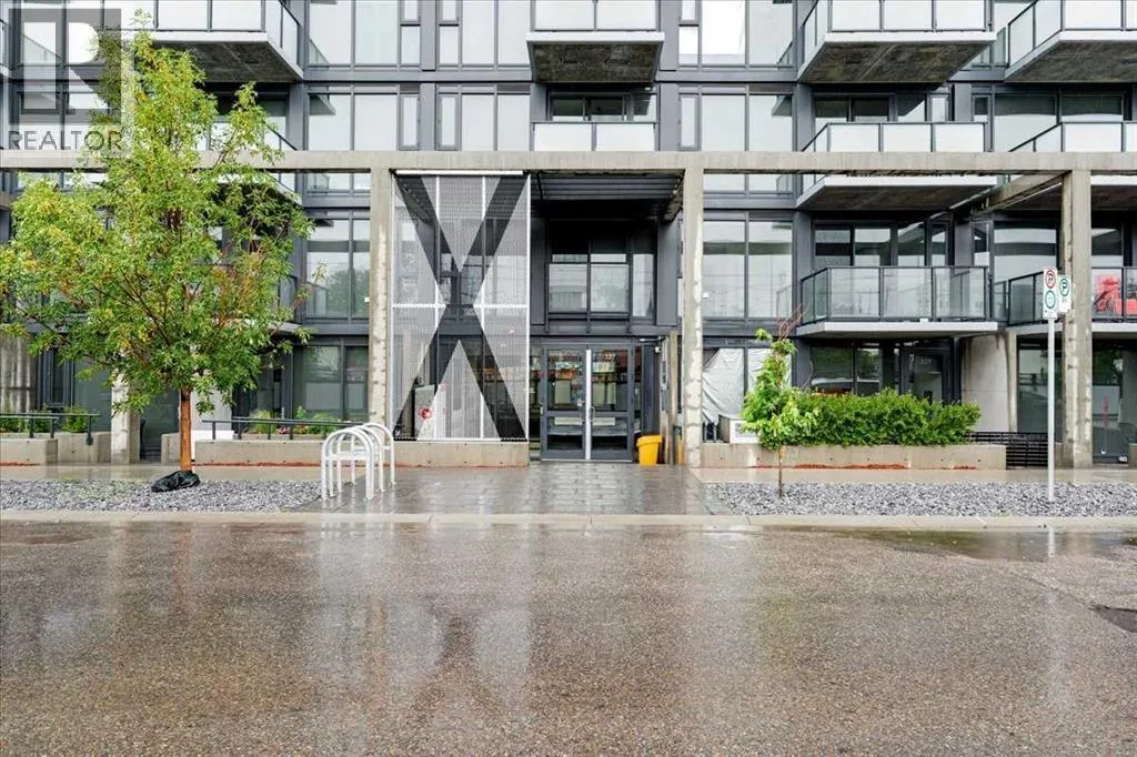 Apartment for rent: 310, 327 9a Street Nw, Calgary, Alberta T2N 1T7