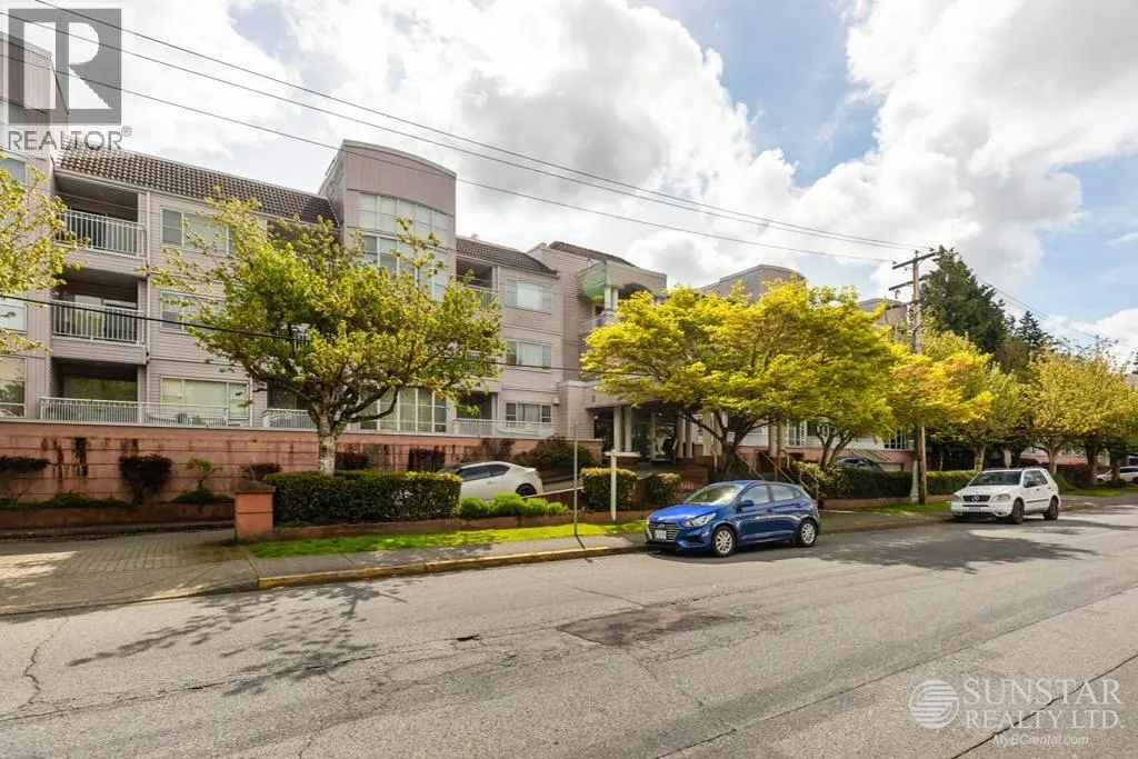 Apartment for rent: 310 5488 Arcadia Road, Richmond, British Columbia V6X 2H1