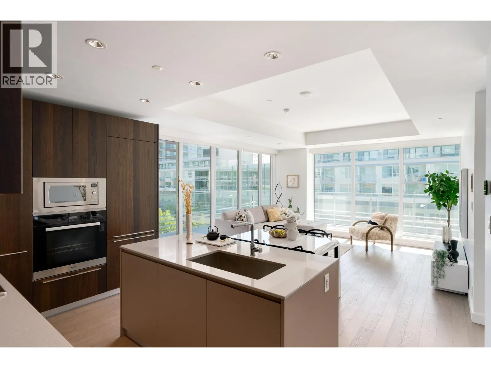 Apartment for rent: 310 6622 Pearson Way, Richmond, British Columbia V7C 0E4