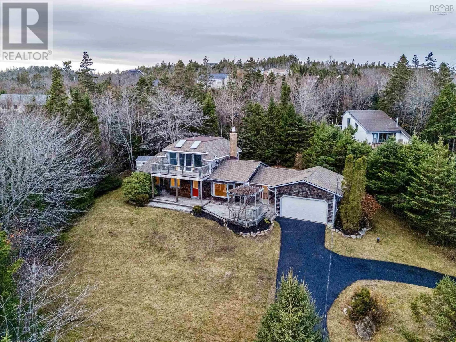 House for rent: 310 Hillside Drive, Boutiliers Point, Nova Scotia B3Z 1W8