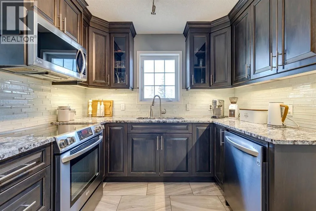 Row / Townhouse for rent: 3101, 7171 Coach Hill Road Sw, Calgary, Alberta T3H 3R7