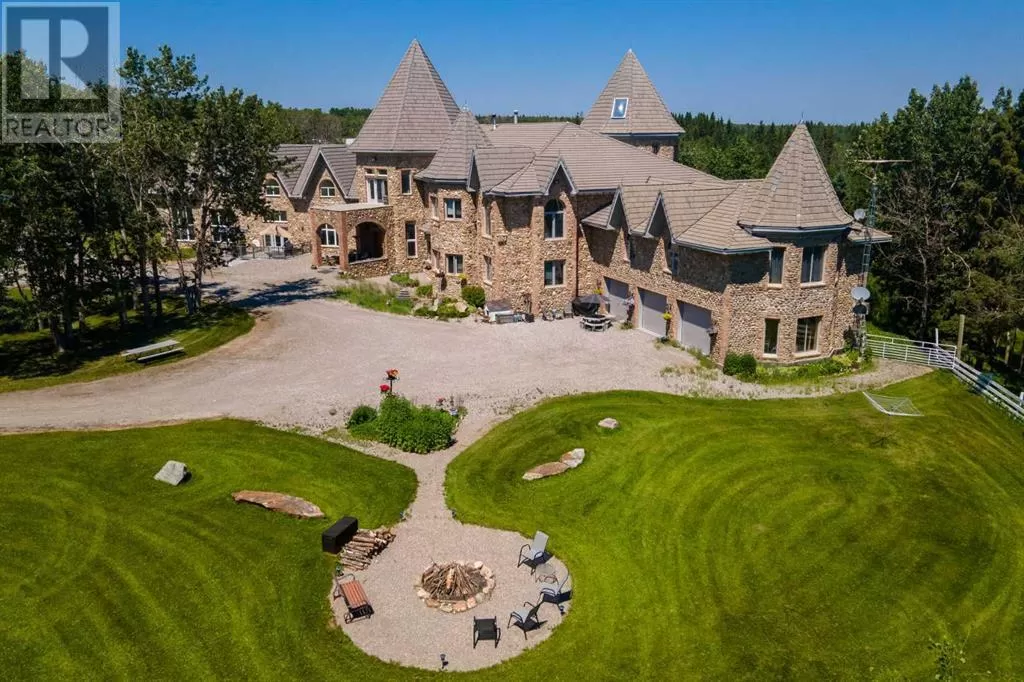 House for rent: 31027 Range Road 50, Rural Mountain View County, Alberta T0M 0R0