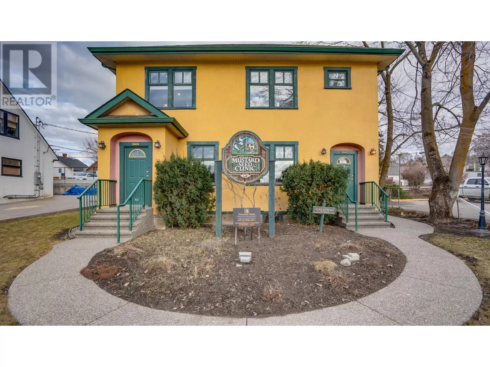 Offices for rent: 3103 27 Street, Vernon, British Columbia V1T 4W4