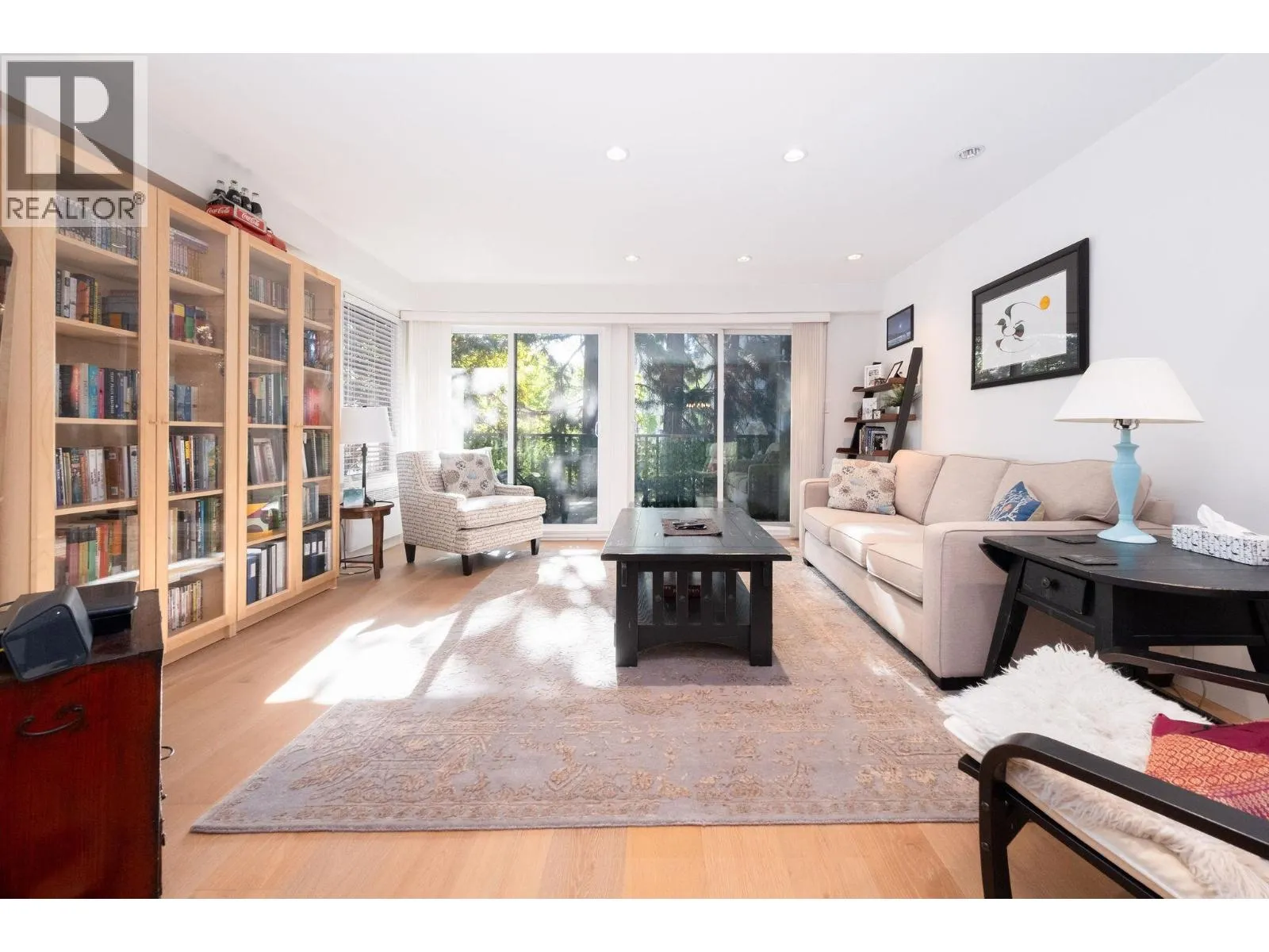 Apartment for rent: 311 1274 Barclay Street, Vancouver, British Columbia V6E 1H3