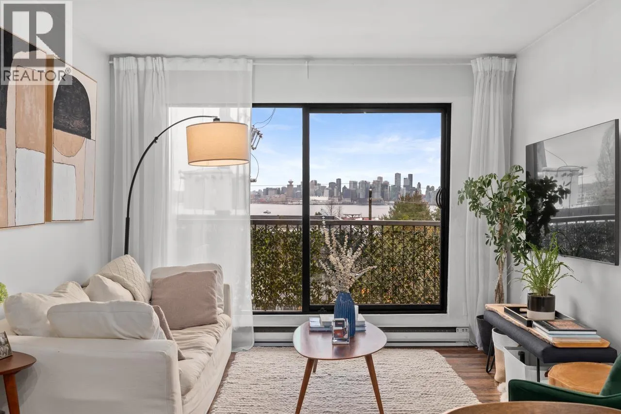 Apartment for rent: 311 251 W 4th Street, North Vancouver, British Columbia V7M 1H8