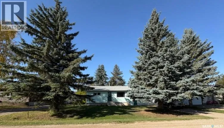 House for rent: 311 7th Street, Star City, Saskatchewan S0E 1P0