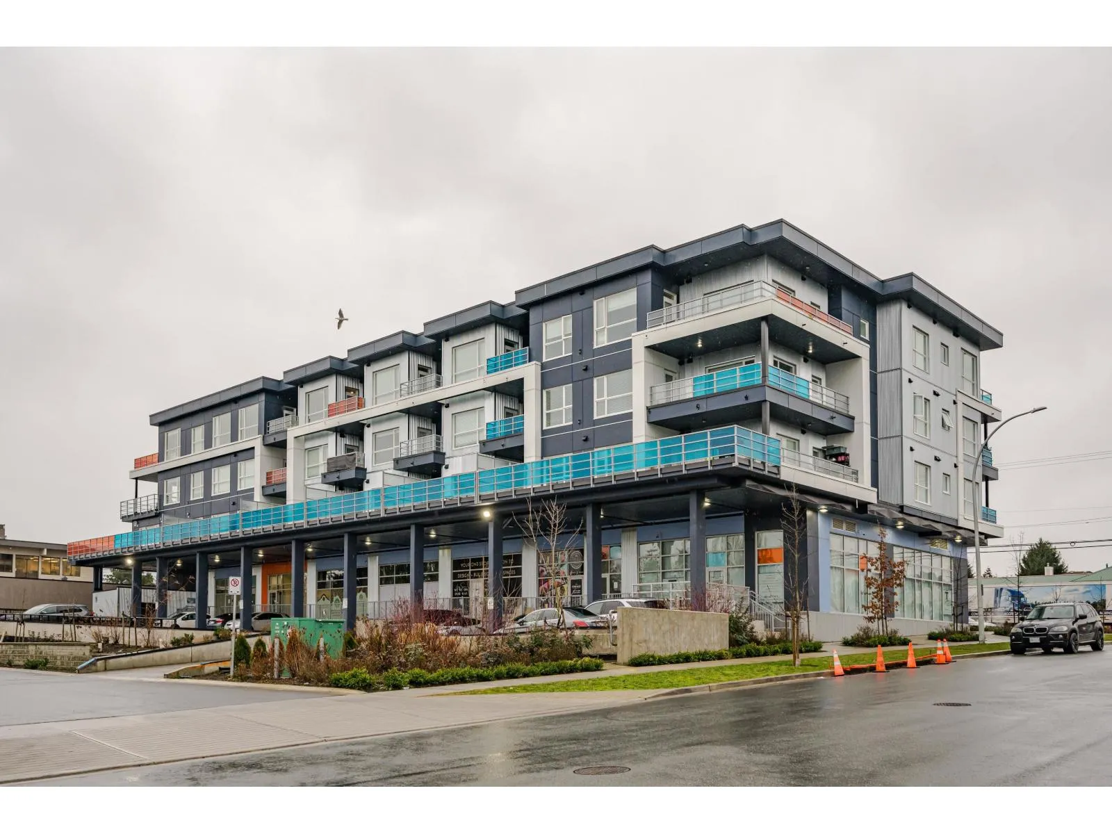 Apartment for rent: 311 8496 120 Street, Surrey, British Columbia V3W 3N5