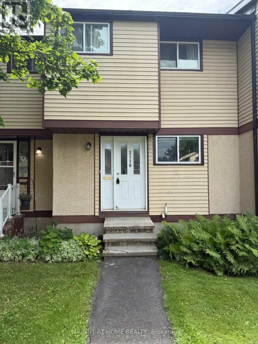 Row / Townhouse for rent: 3110 Quail Drive, Ottawa, Ontario K1T 1V1