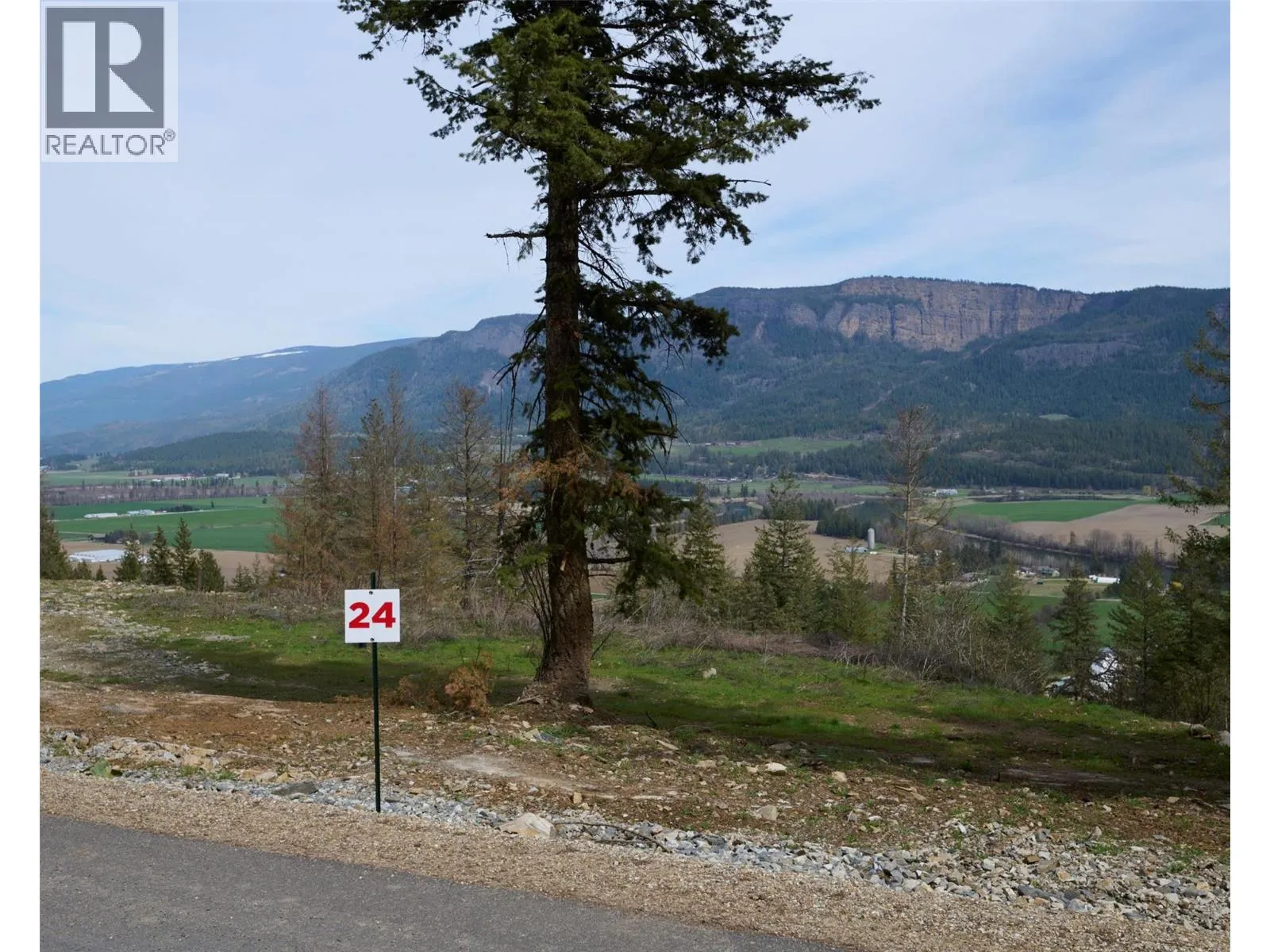 Other for rent: 312 Oxbow Place, Enderby, British Columbia V0E 1V1