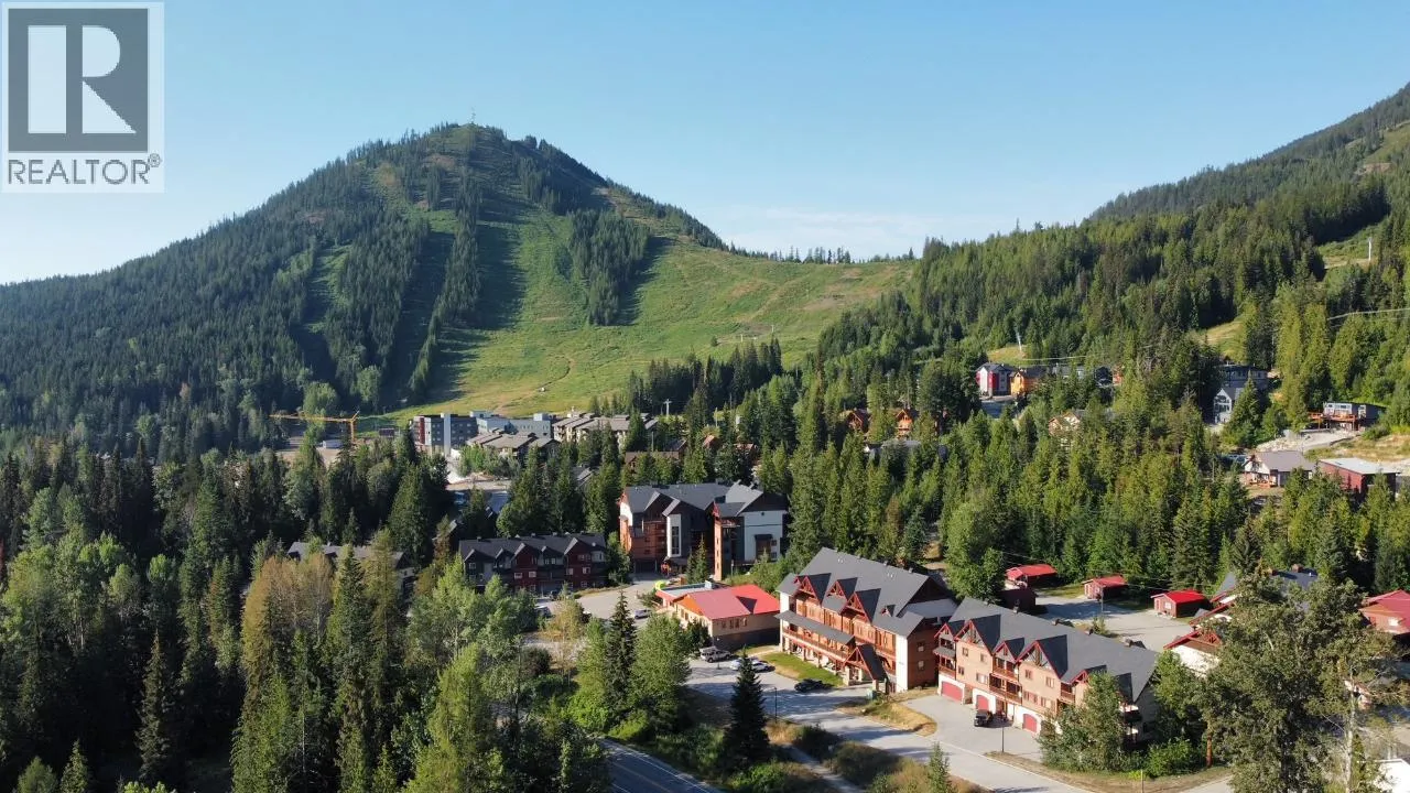 Other for rent: 312 Ridge Road, Rossland, British Columbia V0G 1Y0