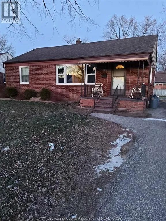 House for rent: 3124 Bruce Avenue, Windsor, Ontario N9E 1W5