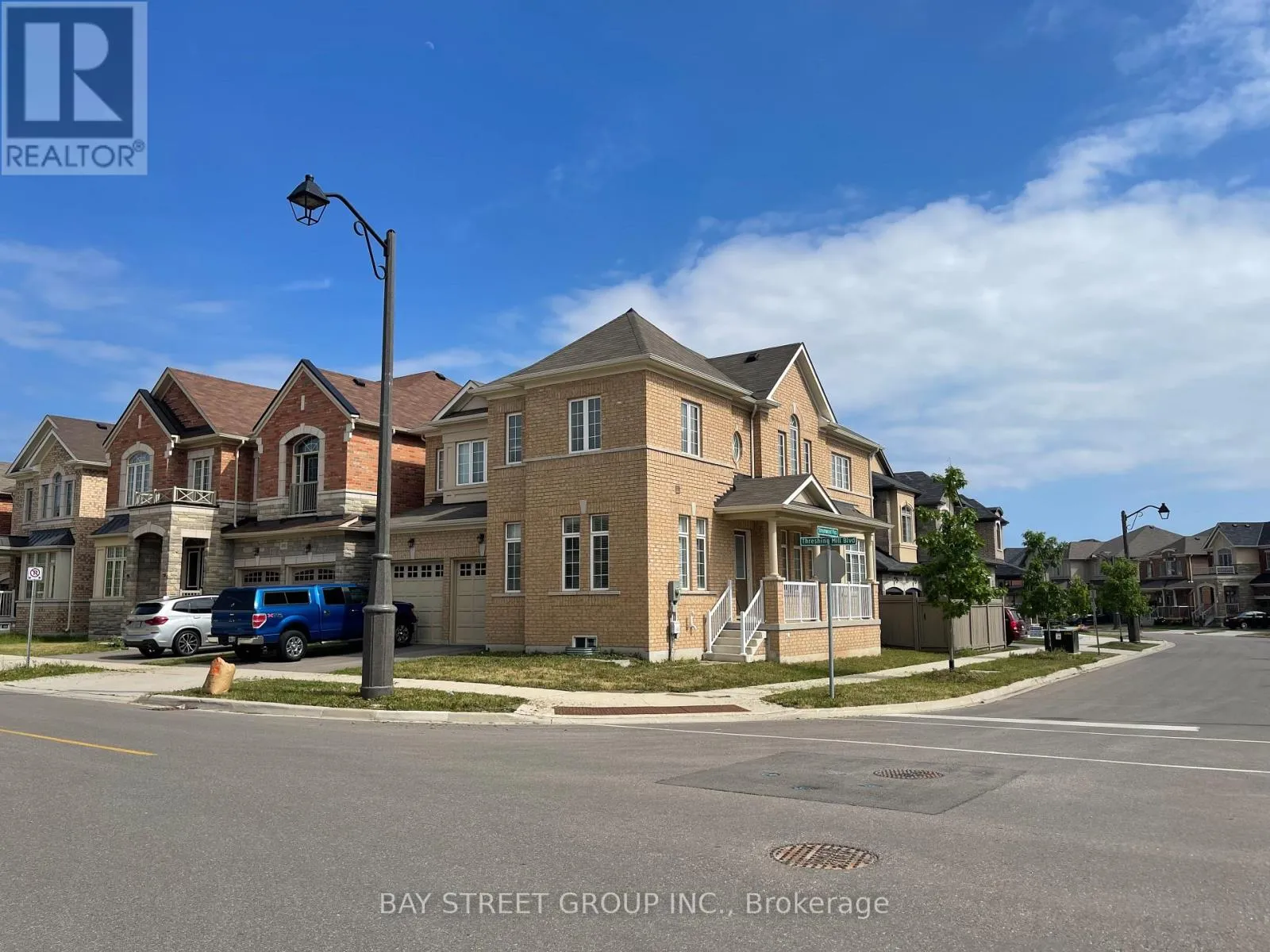 House for rent: 3127 Streamwood Pass, Oakville, Ontario L6H 0T2