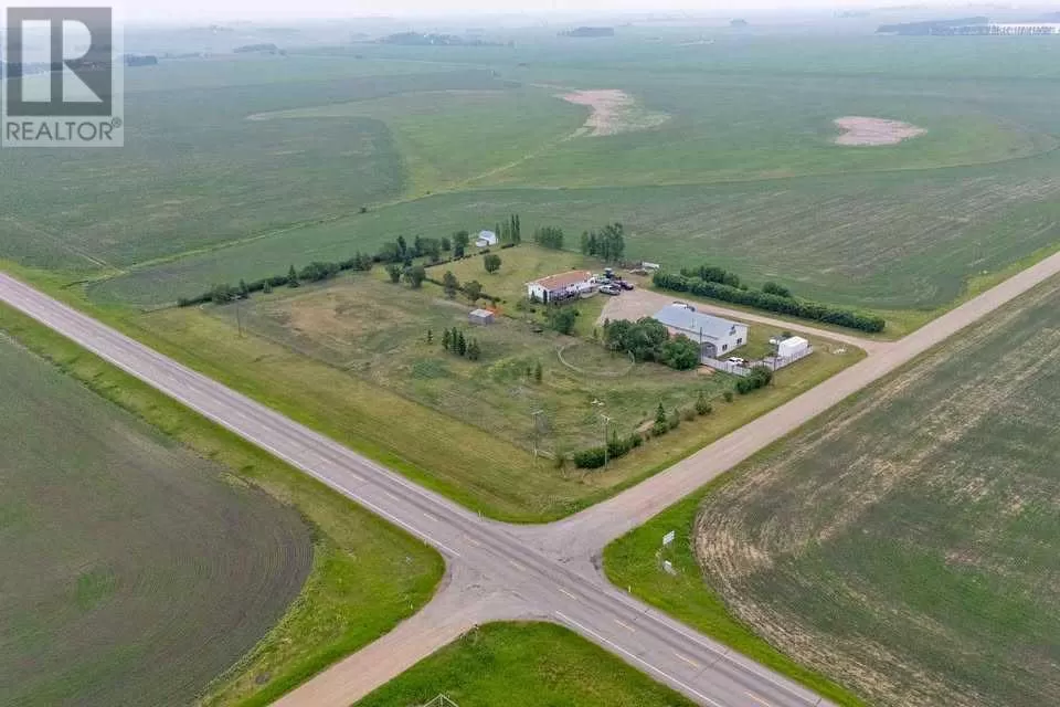 House for rent: 31275 Range Road 13, Rural Mountain View County, Alberta T0M 0W0