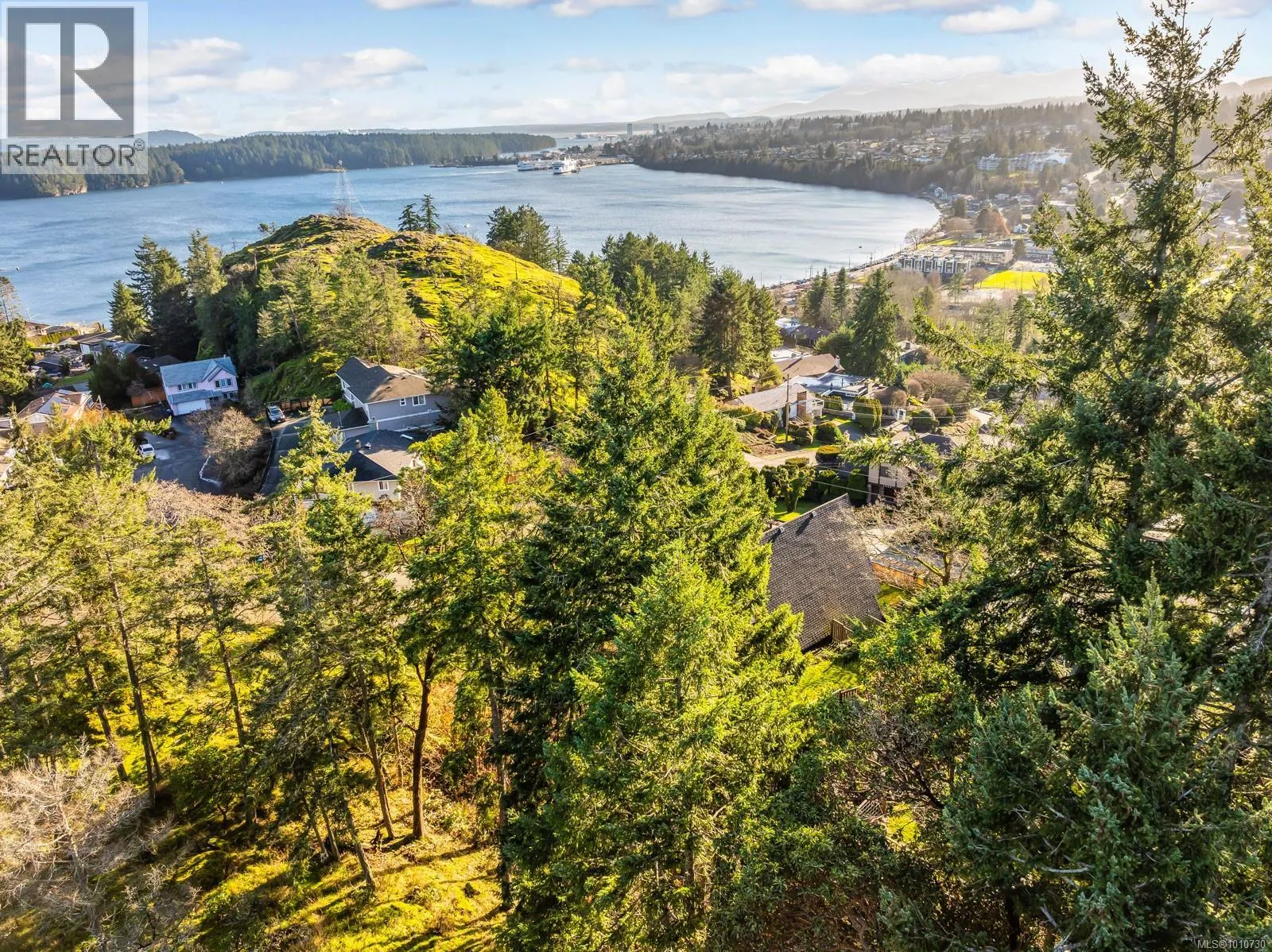 3128 Queens Crt, Nanaimo, British Columbia V9T 4A2