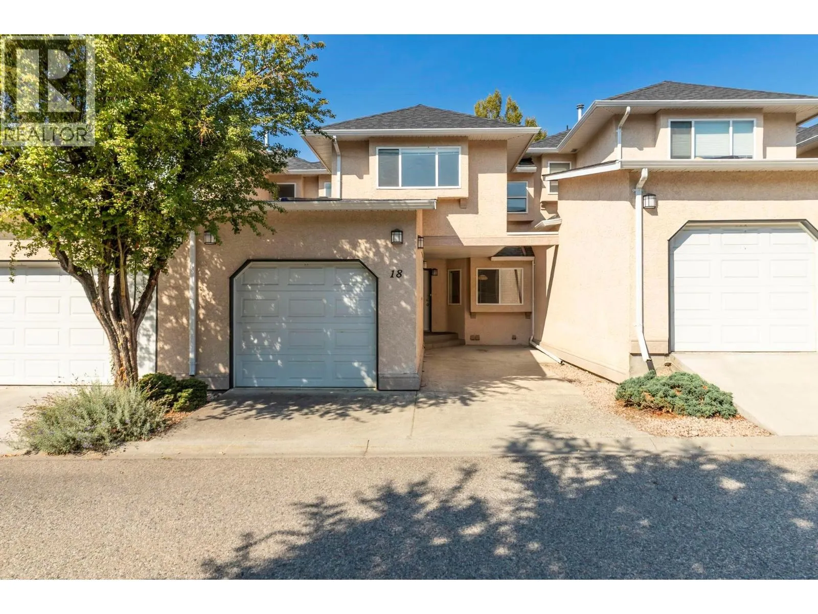 Row / Townhouse for rent: 313 Whitman Road Unit# 18, Kelowna, British Columbia V1V 2J4