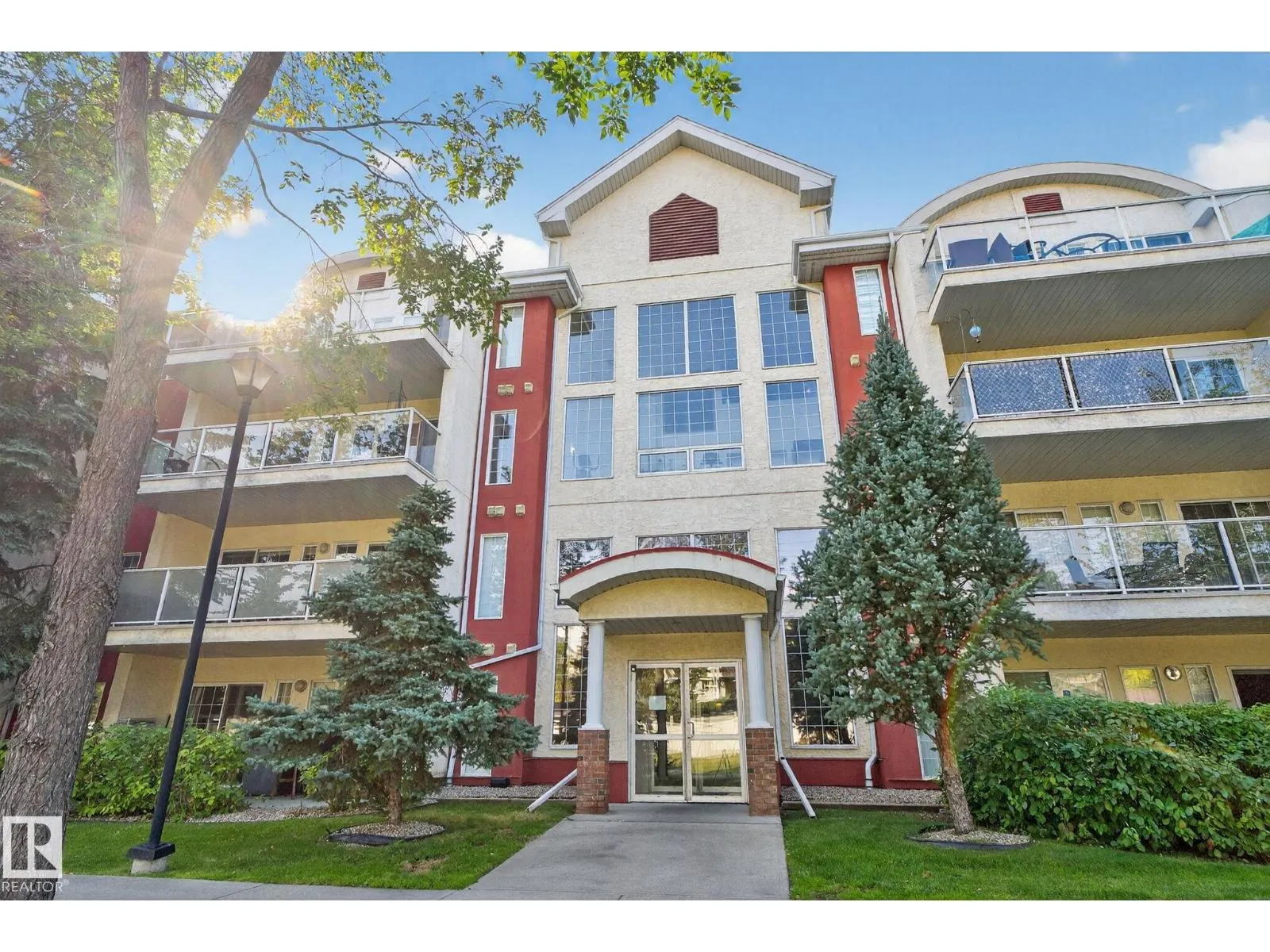 Apartment for rent: #314 12110 106 Av Nw, Edmonton, Alberta T5H 4R9