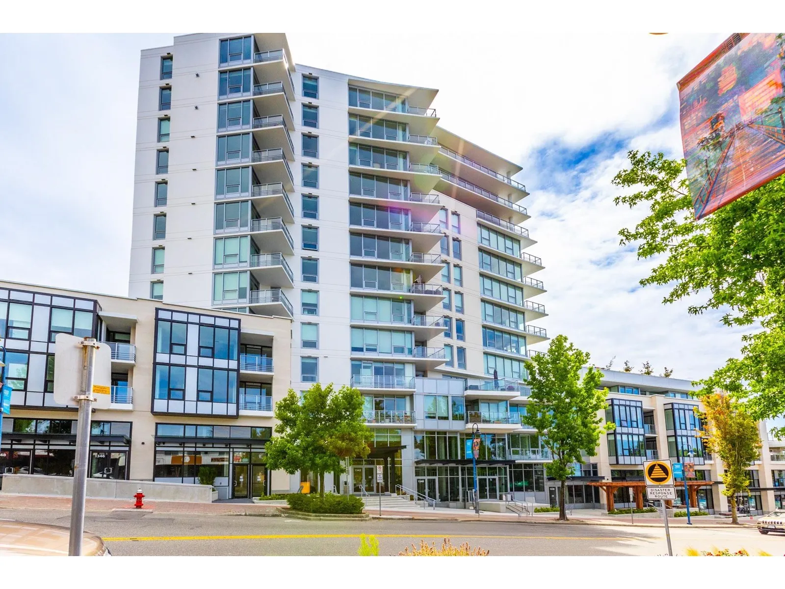 Apartment for rent: 314 1342 Johnston Road, White Rock, British Columbia V4B 3Z2