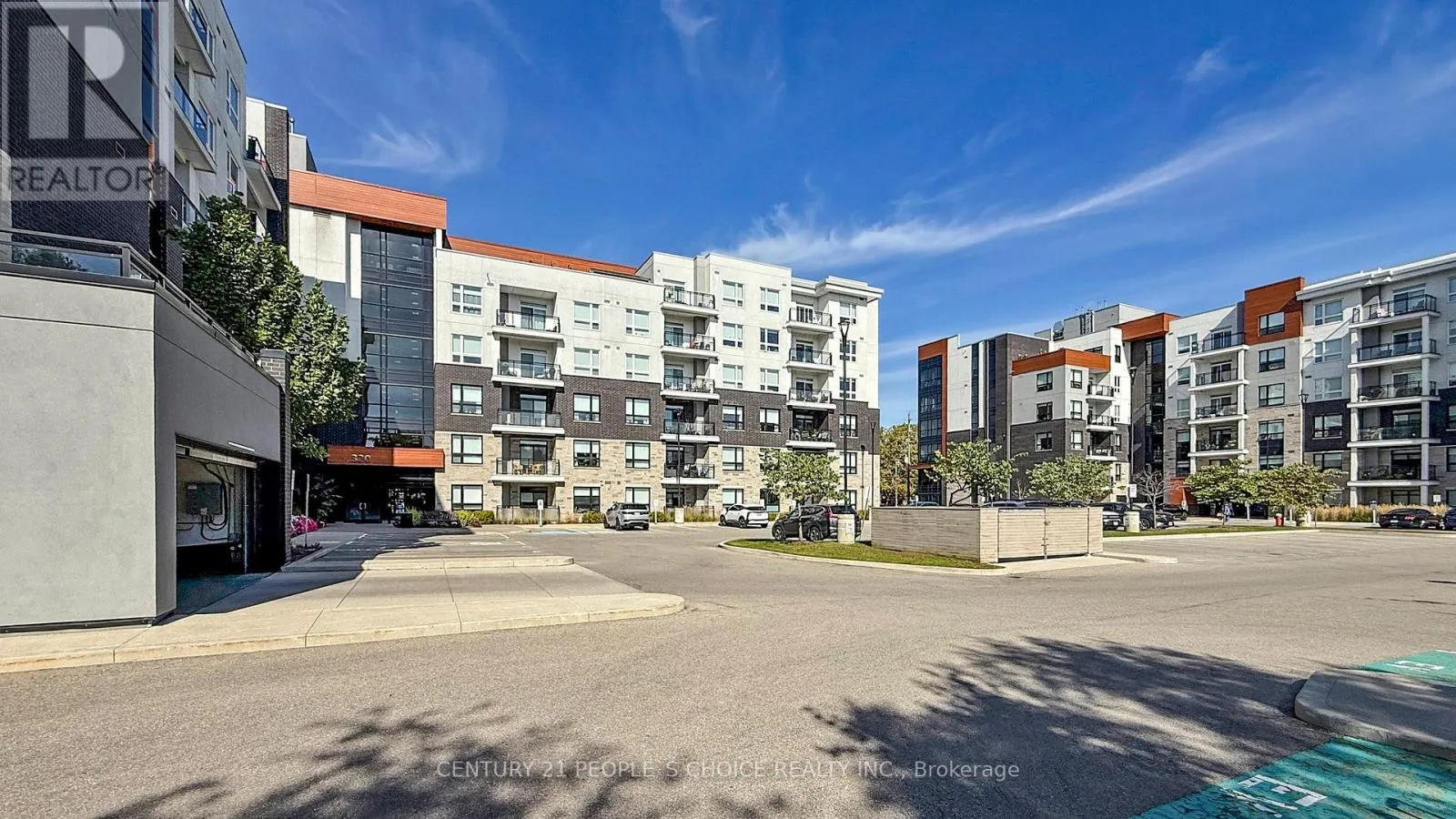 Apartment for rent: 314 - 320 Plains Road E, Burlington, Ontario L7T 2C8