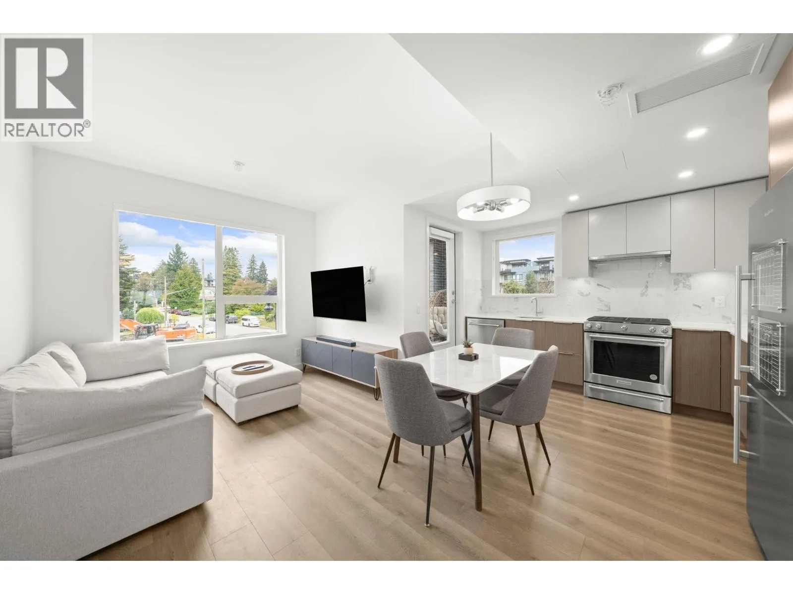 Apartment for rent: 314 648 Lea Avenue, Coquitlam, British Columbia V3J 0P1