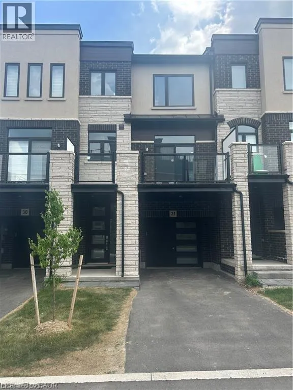 Row / Townhouse for rent: 314 Equestrian Way Unit# 31, Cambridge, Ontario N3E 0E4