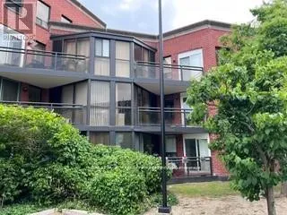 Apartment for rent: 315 - 100 Arbors Lane, Vaughan, Ontario L4L 7G4